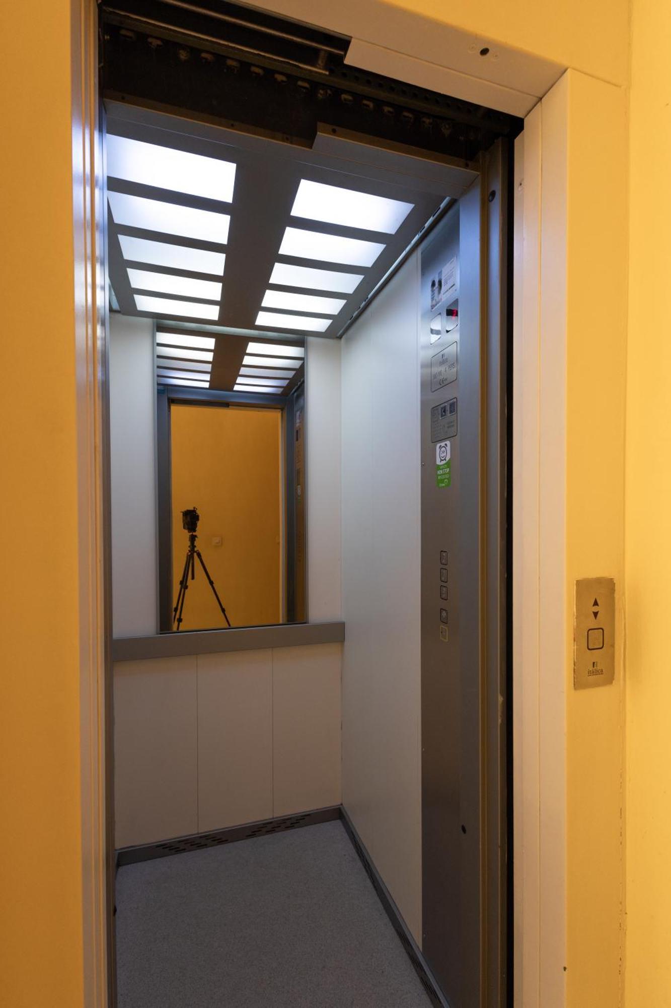 Apartamento Acogedor En Triana Sevilha Exterior foto